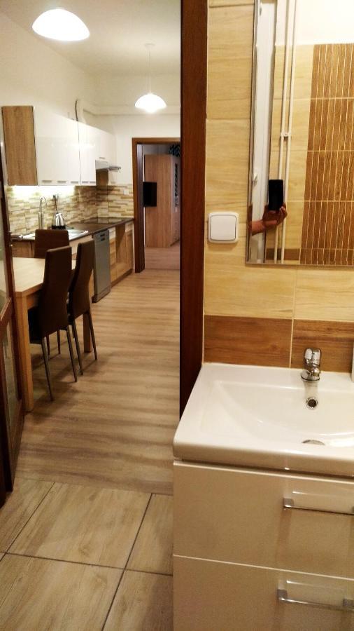 Apartmány Kukaččí hnízdo Benesov nad Ploucnici Esterno foto