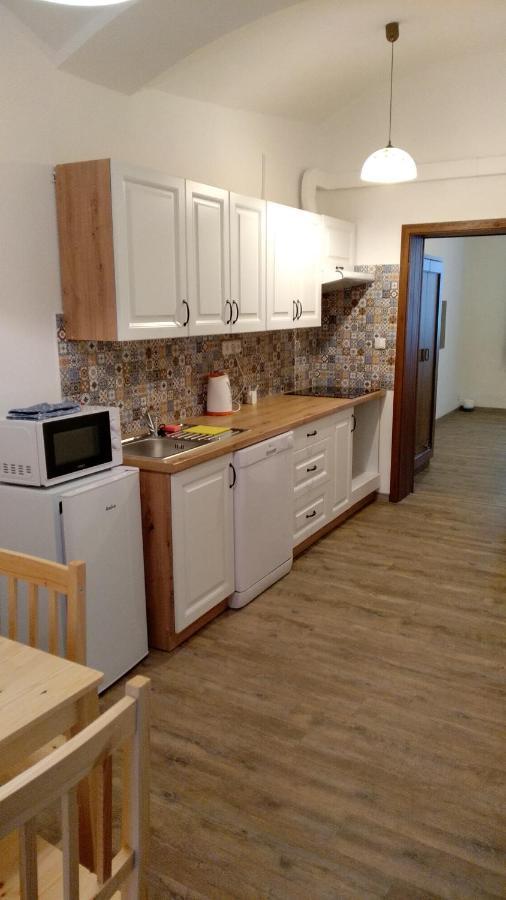 Apartmány Kukaččí hnízdo Benesov nad Ploucnici Esterno foto